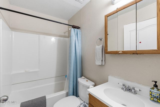 1229 E DEVONSHIRE Avenue, Phoenix, AZ 85014