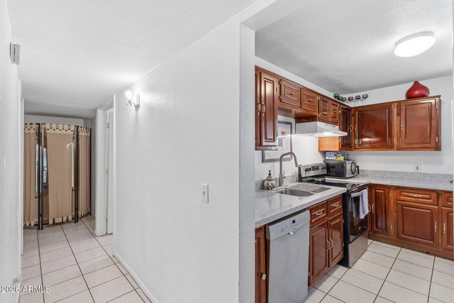 1229 E DEVONSHIRE Avenue, Phoenix, AZ 85014