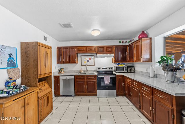 1229 E DEVONSHIRE Avenue, Phoenix, AZ 85014