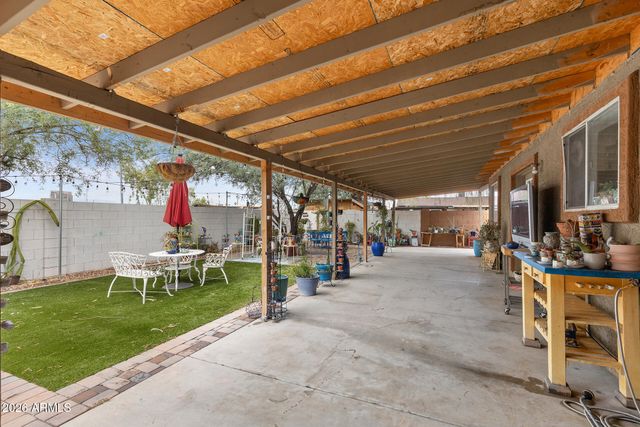 1229 E DEVONSHIRE Avenue, Phoenix, AZ 85014