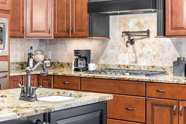 646 Loreauville Drive SW, Supply, NC 28462