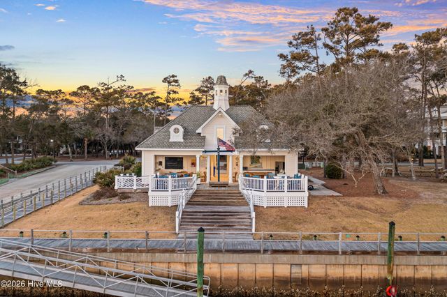 646 Loreauville Drive SW, Supply, NC 28462