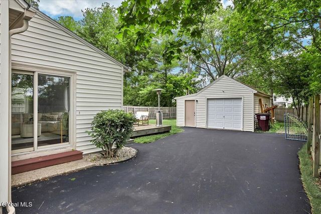 1930 Clifton Park Road, Niskayuna, NY 12309