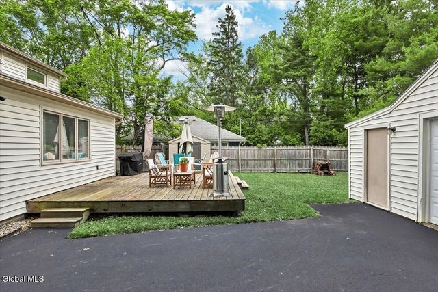1930 Clifton Park Road, Niskayuna, NY 12309