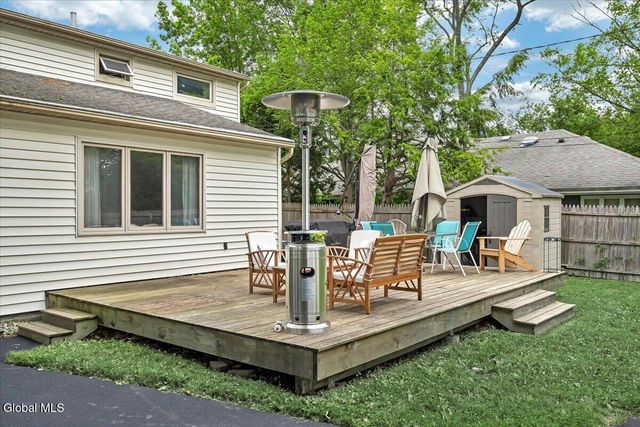 1930 Clifton Park Road, Niskayuna, NY 12309