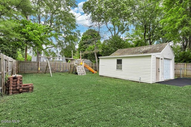 1930 Clifton Park Road, Niskayuna, NY 12309
