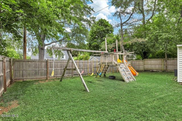 1930 Clifton Park Road, Niskayuna, NY 12309