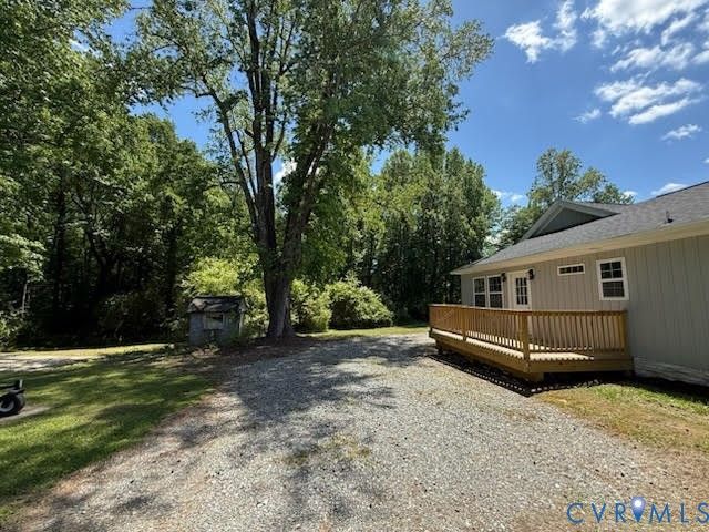 1811 S Waterside Dr, Lanexa, VA 23089