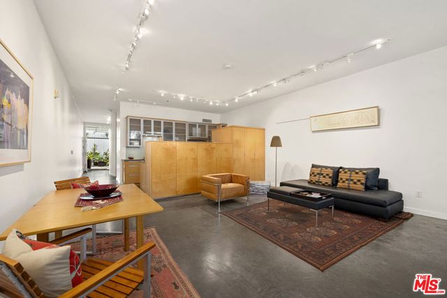 615 Hampton Drive B104, Venice, CA 90291