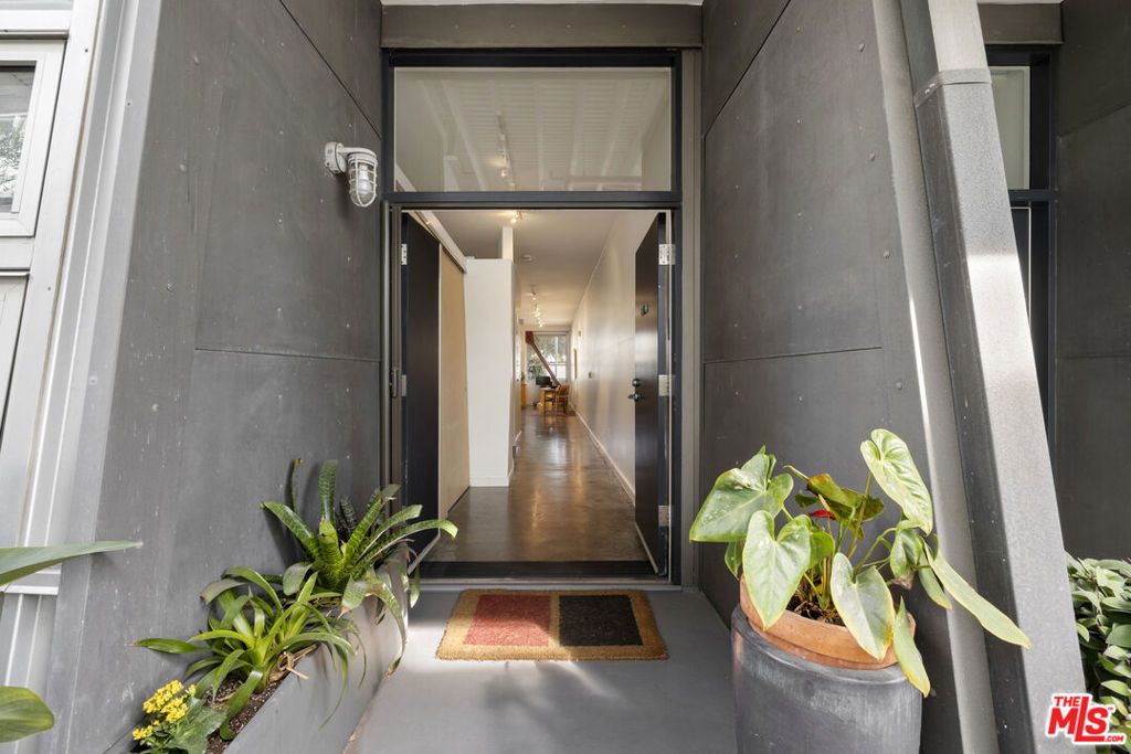 615 Hampton Drive B104, Venice, CA 90291