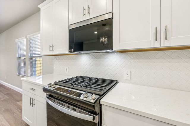 4011 Granbury Drive, Farmersville, TX 75442