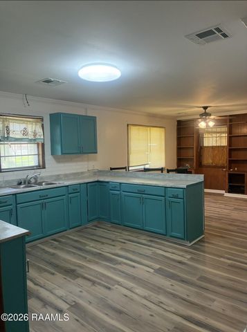 515 Walton Street, New Iberia, LA 70560