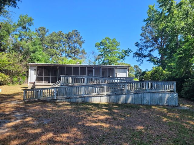 1345 Holland Road, Summerton, SC 29148