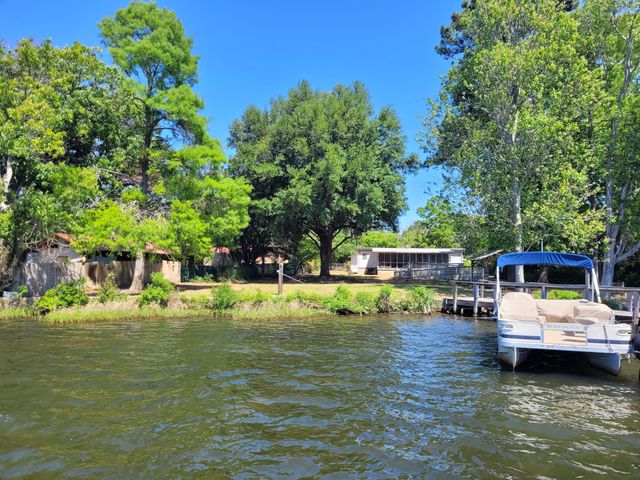 1345 Holland Road, Summerton, SC 29148