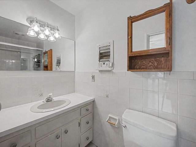4650 NE 2ND Terrace, Fort Lauderdale, FL 33334