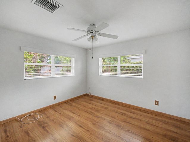 4650 NE 2ND Terrace, Fort Lauderdale, FL 33334