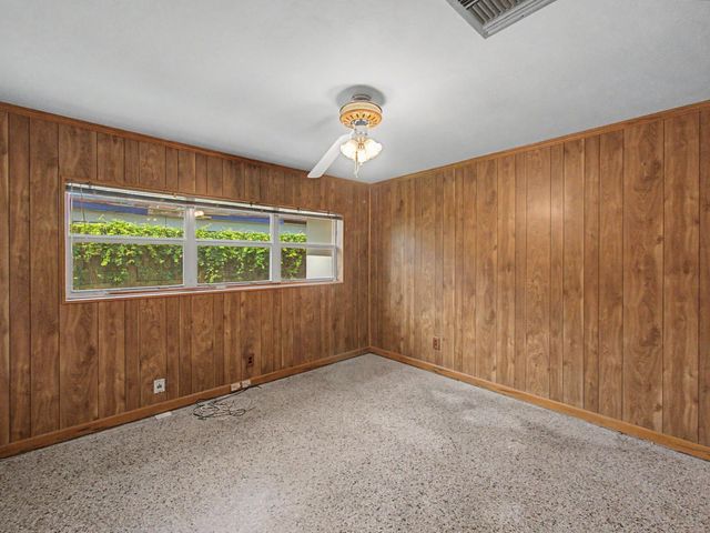 4650 NE 2ND Terrace, Fort Lauderdale, FL 33334