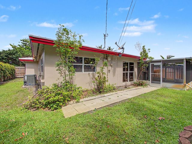 4650 NE 2ND Terrace, Fort Lauderdale, FL 33334