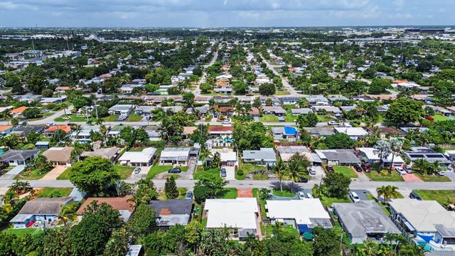 4650 NE 2ND Terrace, Fort Lauderdale, FL 33334