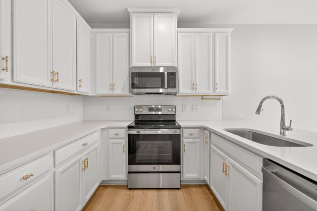 1085 Duncan St, Gallatin, TN 37066