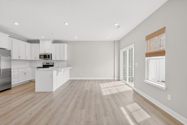 1085 Duncan St, Gallatin, TN 37066