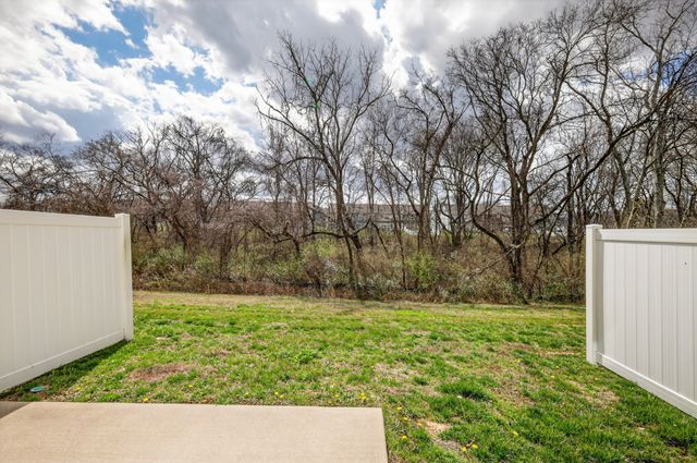 1085 Duncan St, Gallatin, TN 37066