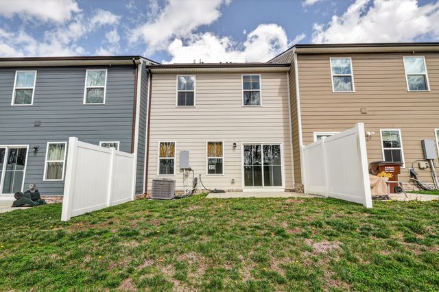 1085 Duncan St, Gallatin, TN 37066