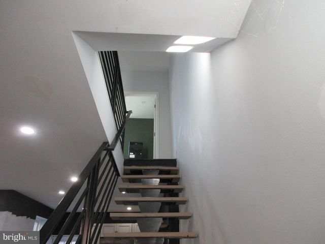 2112 E ORLEANS ST, Philadelphia, PA 19134