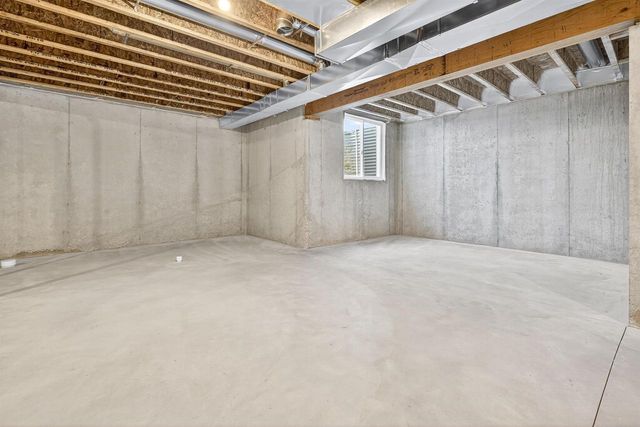 758 ROYAL SAINT PATS DRIVE, Wrightstown, WI 54180