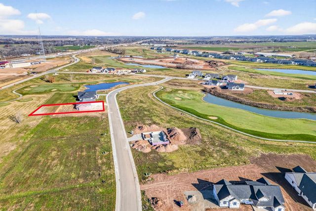 758 ROYAL SAINT PATS DRIVE, Wrightstown, WI 54180