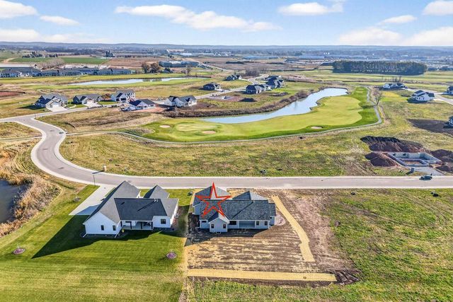 758 ROYAL SAINT PATS DRIVE, Wrightstown, WI 54180