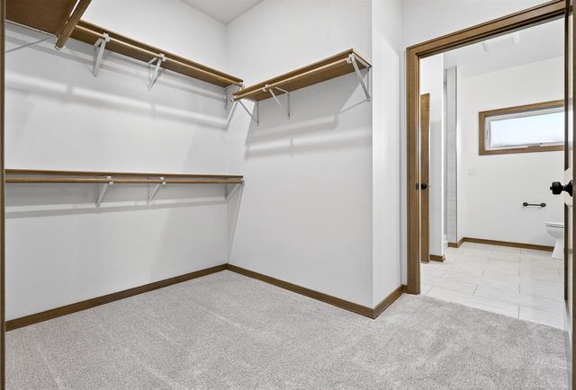 758 ROYAL SAINT PATS DRIVE, Wrightstown, WI 54180