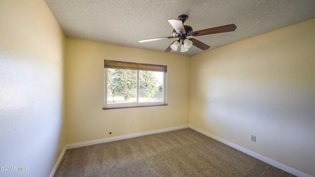 40585 154th Street, Lake Los Angeles, CA 93535