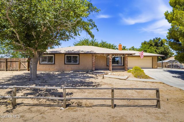 40585 154th Street, Lake Los Angeles, CA 93535