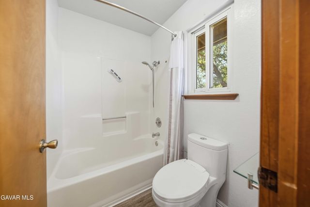 40585 154th Street, Lake Los Angeles, CA 93535
