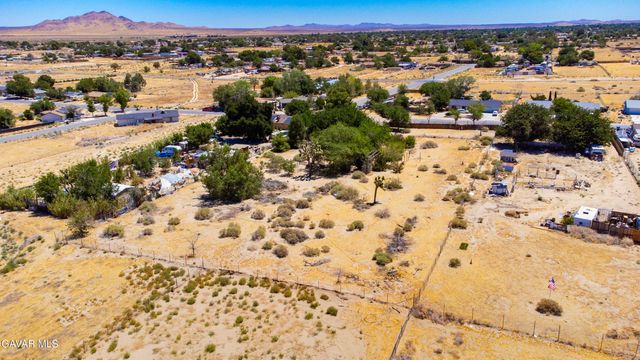 40585 154th Street, Lake Los Angeles, CA 93535