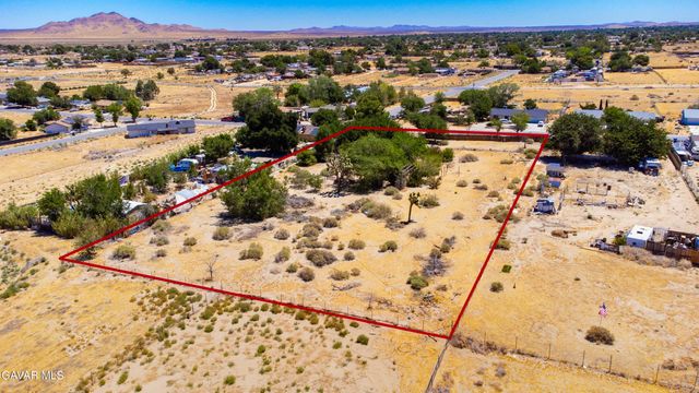 40585 154th Street, Lake Los Angeles, CA 93535
