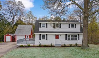 12 Hemlock Street, Hudson, NH 03051
