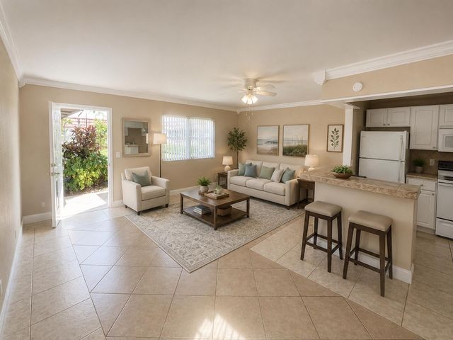 322 SEVILLE Trail N N, Delray Beach, FL 33446