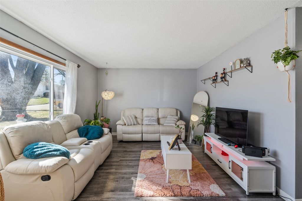 208 N 22nd Street, Marshalltown, IA 50158