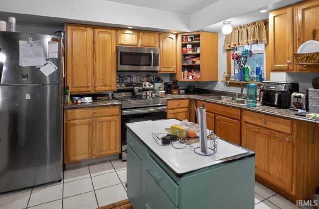 428 W Townley Street, Bluffton, IN 46714