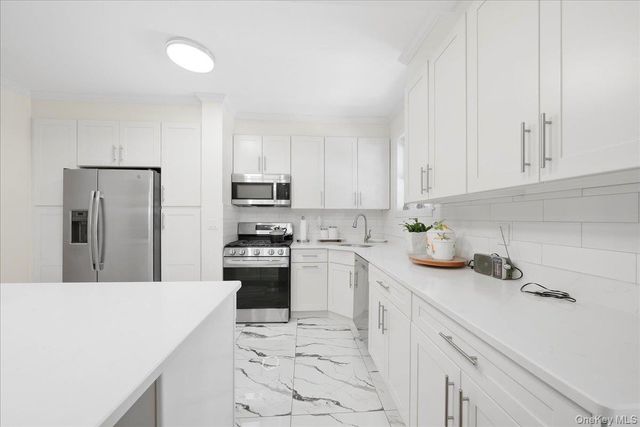 3309 Hone Avenue, Bronx, NY 10469