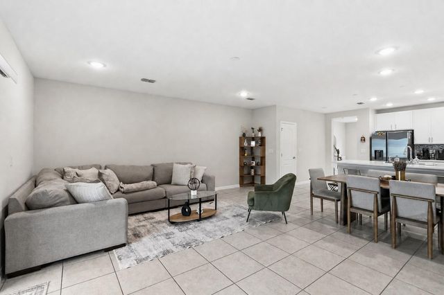 4729 CORAL CASTLE DRIVE, Kissimmee, FL 34746
