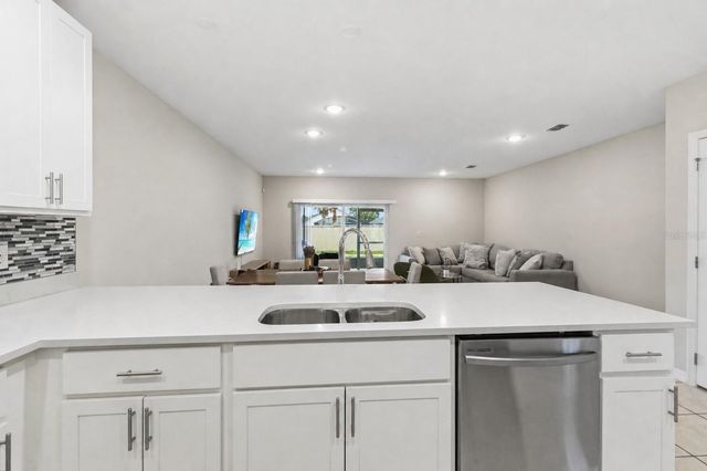 4729 CORAL CASTLE DRIVE, Kissimmee, FL 34746