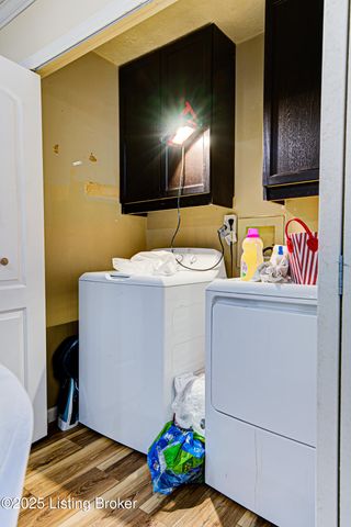 2503 Post Ct, Louisville, KY 40299