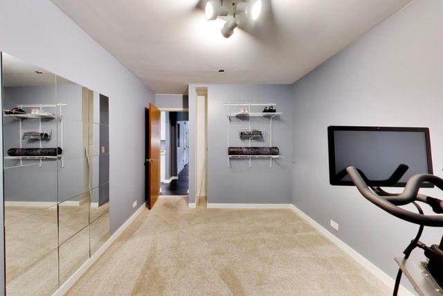 1430 Sequoia Lane, Darien, IL 60561