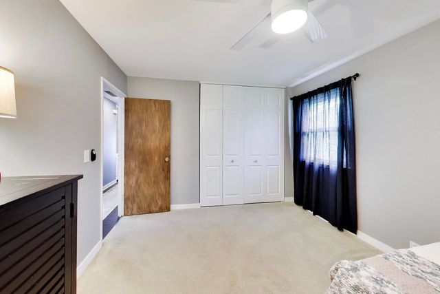1430 Sequoia Lane, Darien, IL 60561