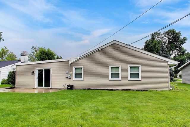 1430 Sequoia Lane, Darien, IL 60561