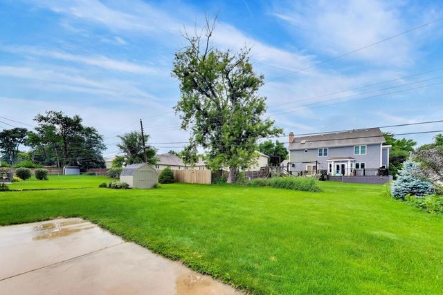 1430 Sequoia Lane, Darien, IL 60561