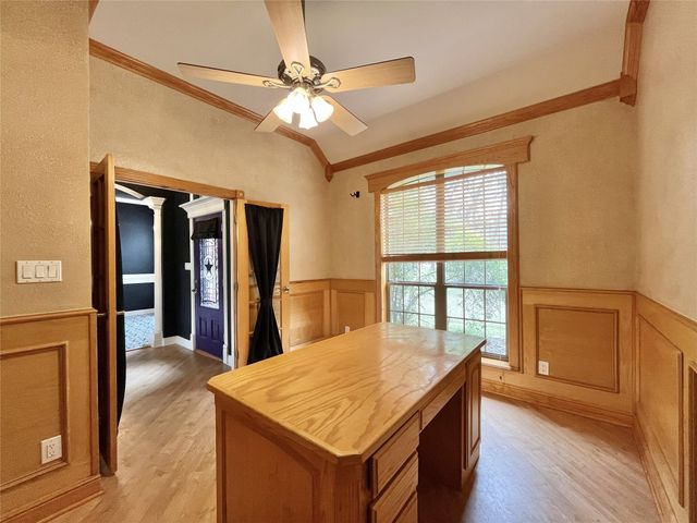 245 Spring Creek Court, Paradise, TX 76073